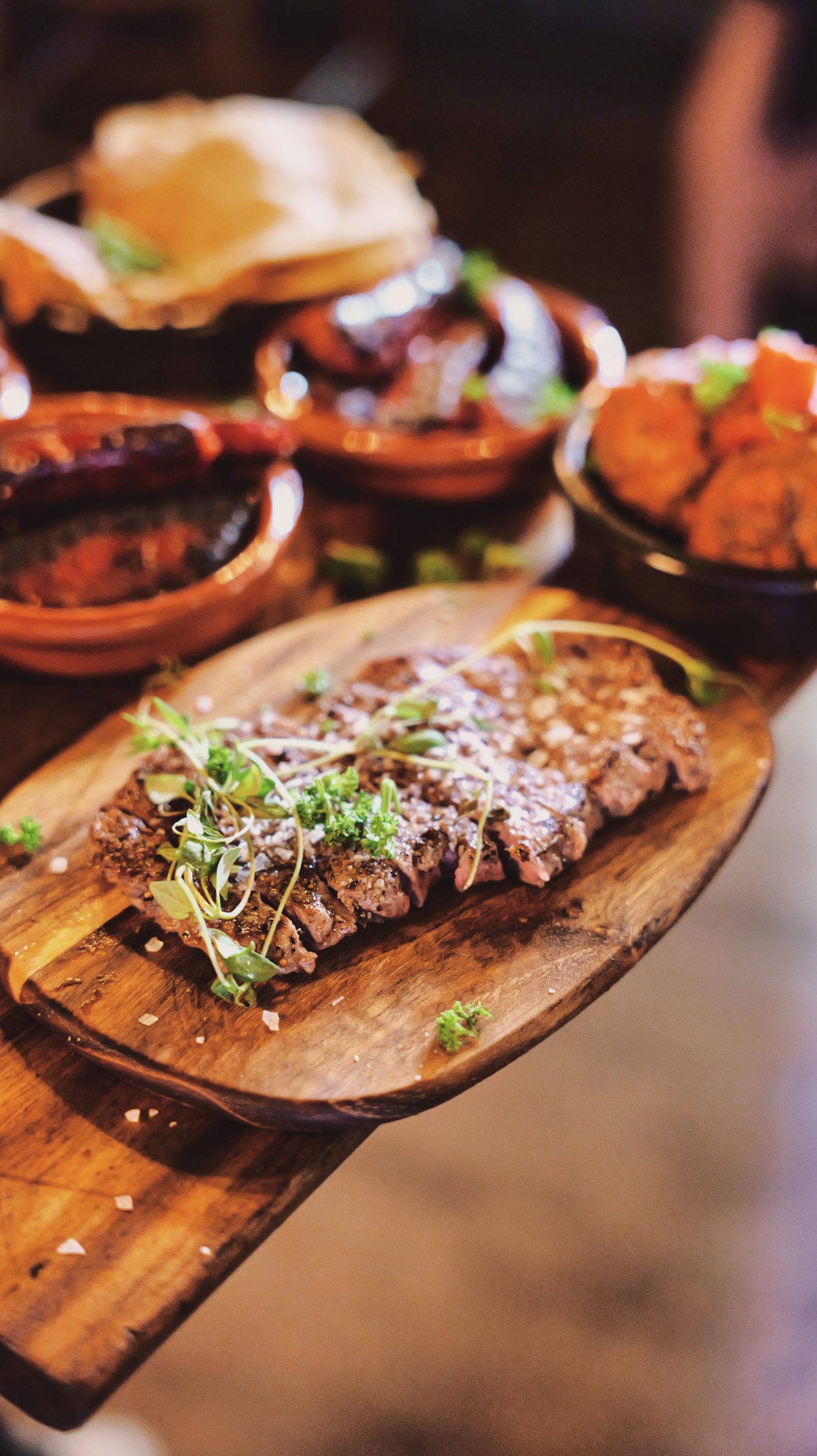 boka bord stor grupp calma tapasbar avenyn göteborg